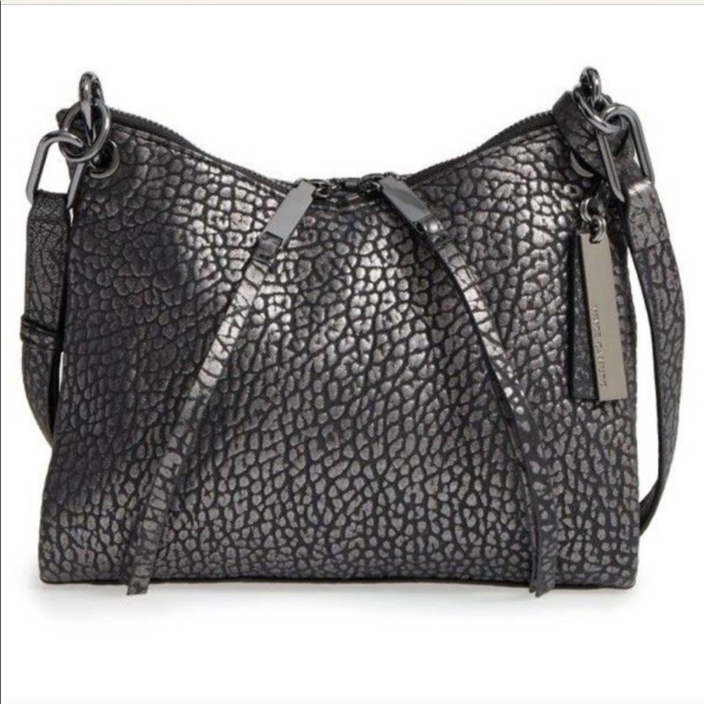 VINCE CAMUTO Avin Leather Crossboy